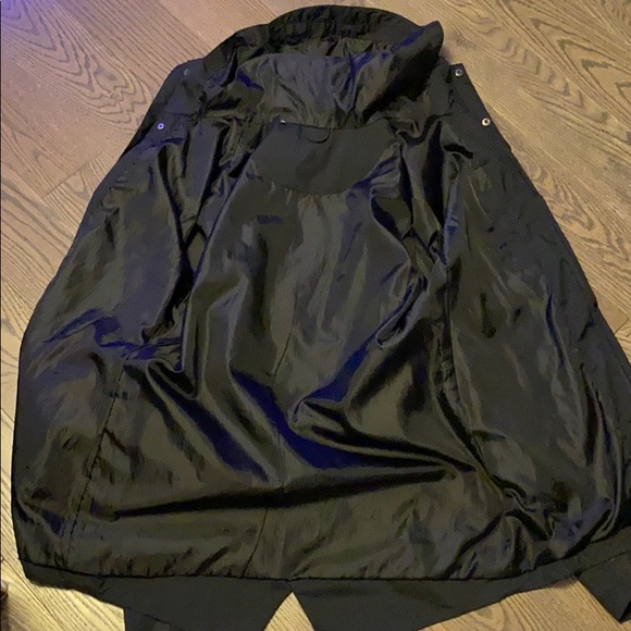 COPY - Gymshark Windbreaker - Picture 4 of 5